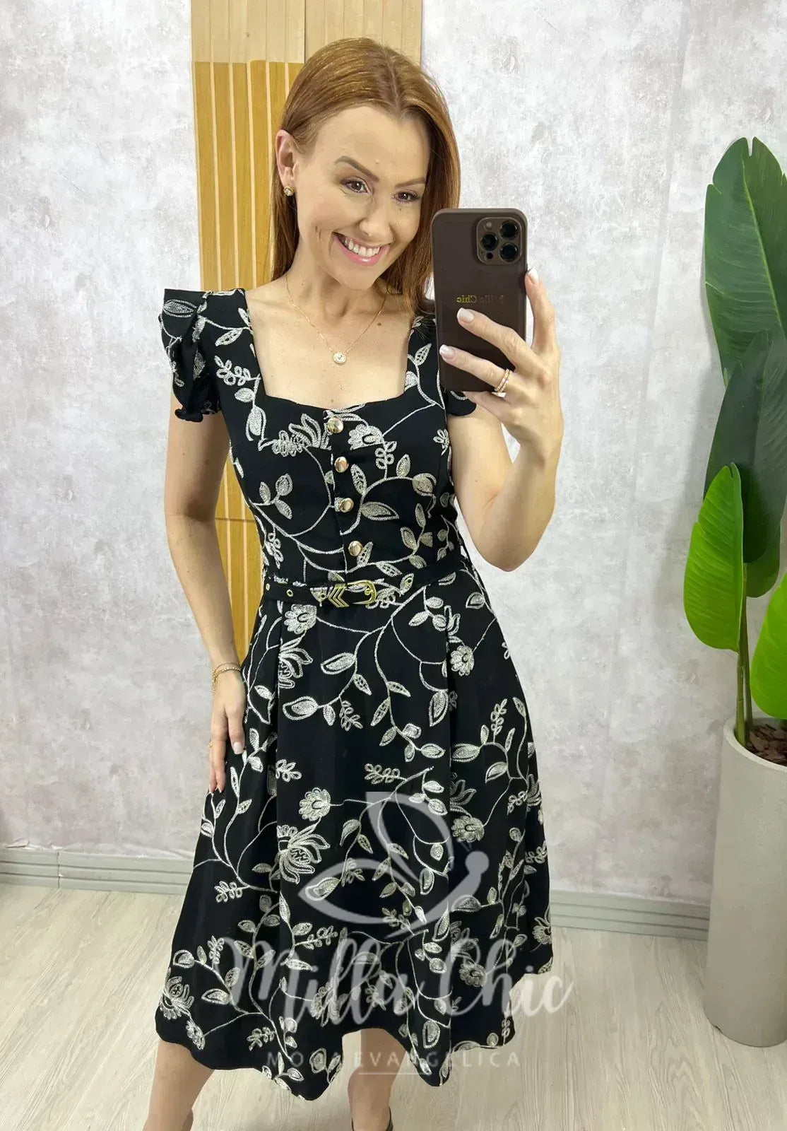 Vestido Leonor Bordado – Preto