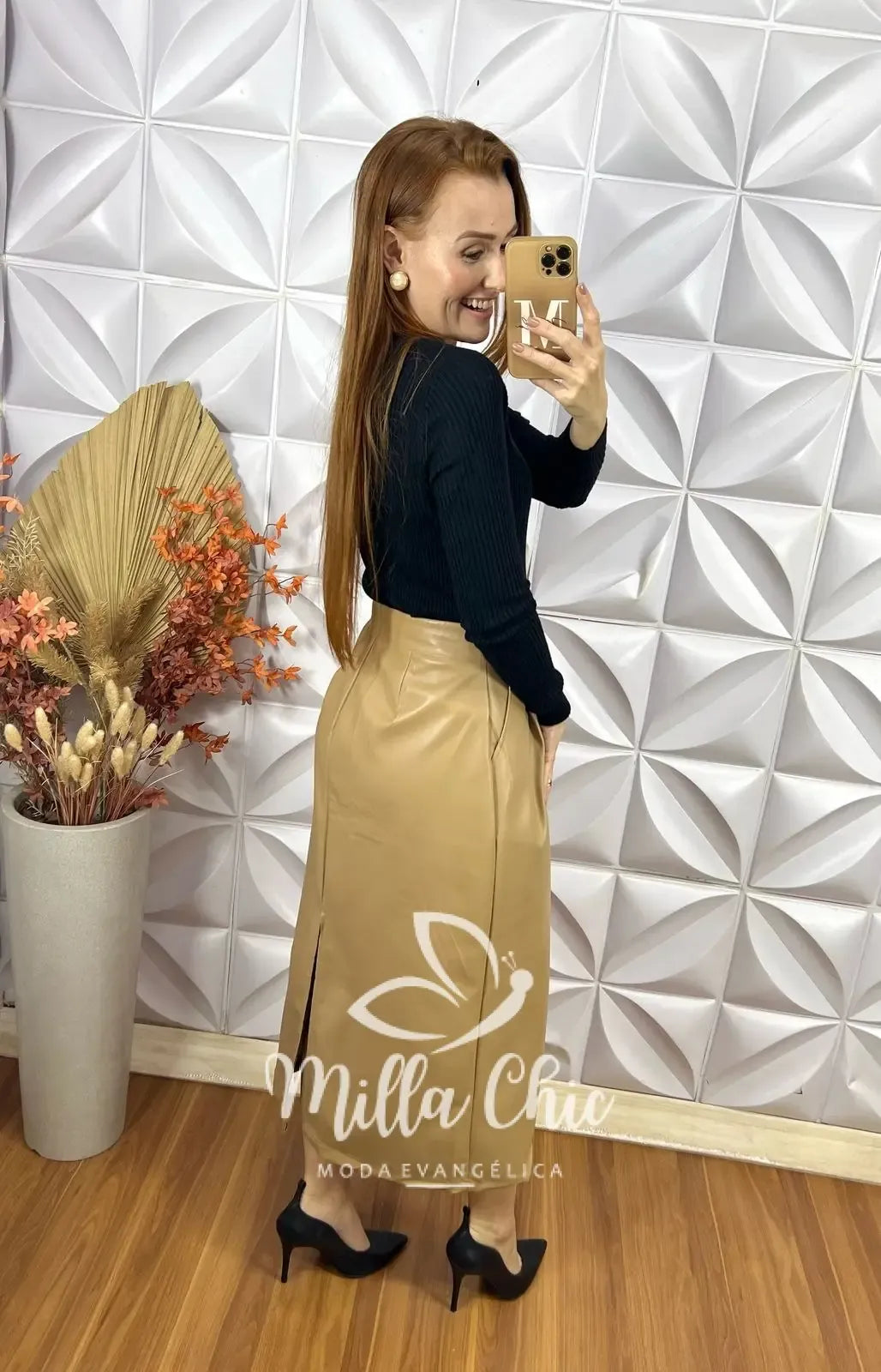 Saia Laurinda Em P. U – Nude