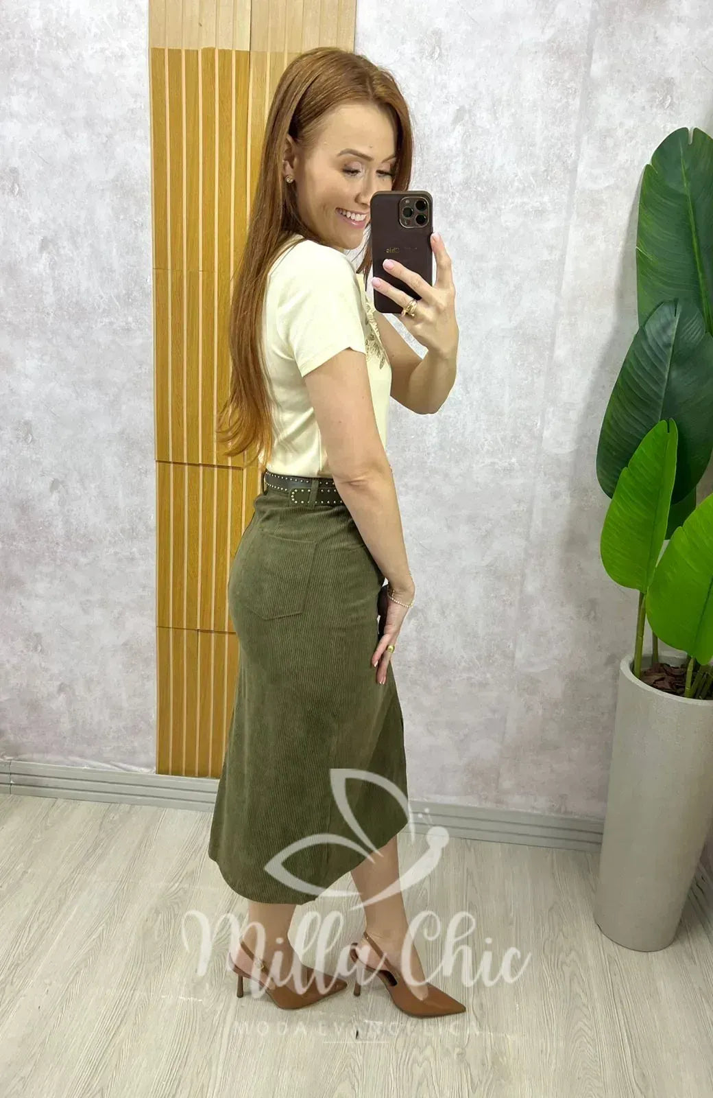 Saia Aline em Cotelê – Verde