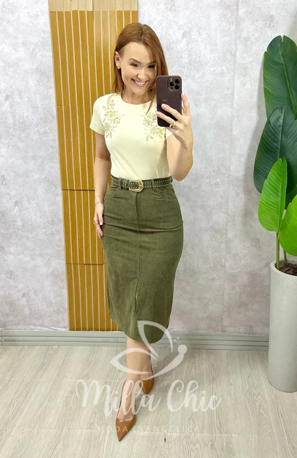 Saia Aline em Cotelê – Verde