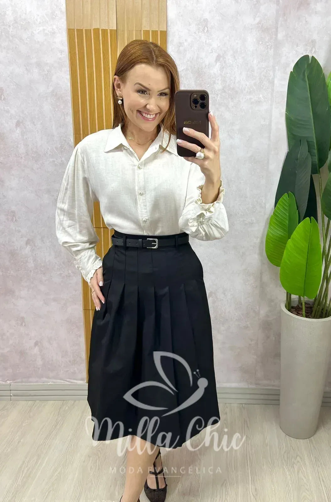 Saia Maria Olívia Em Alfaiataria – Preta