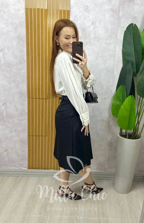 Saia Maria Olívia Em Alfaiataria – Preta