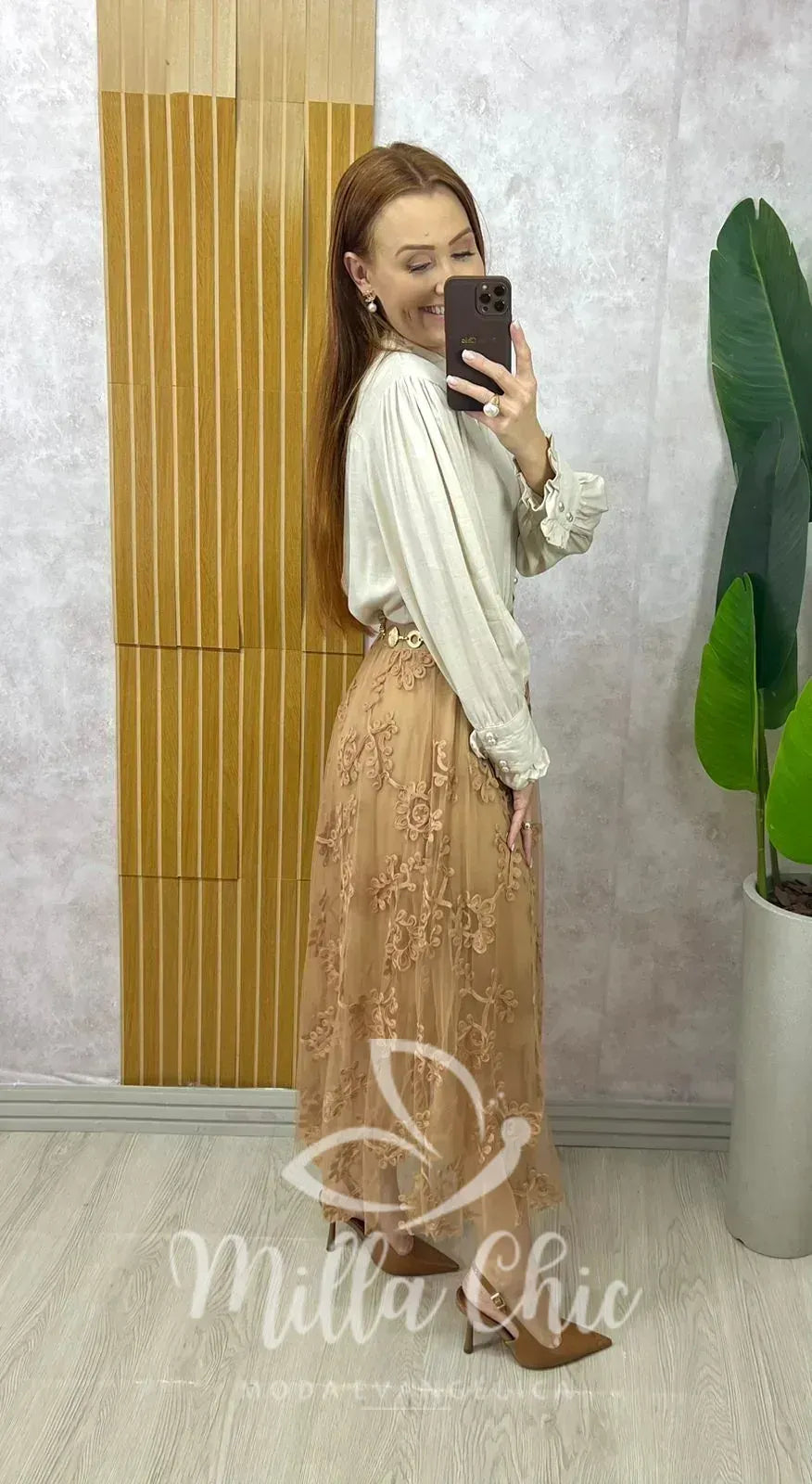 Saia Celina Em Tule Bordado – Bege