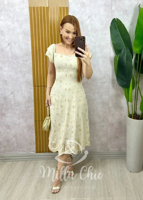 Vestido Eliara Em Linho Bordado – Areia